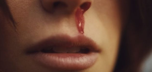 تفسير حلم خروج الدم من الفم والأنف بالتفصيل